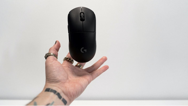 does the weight of a gaming mouse matter